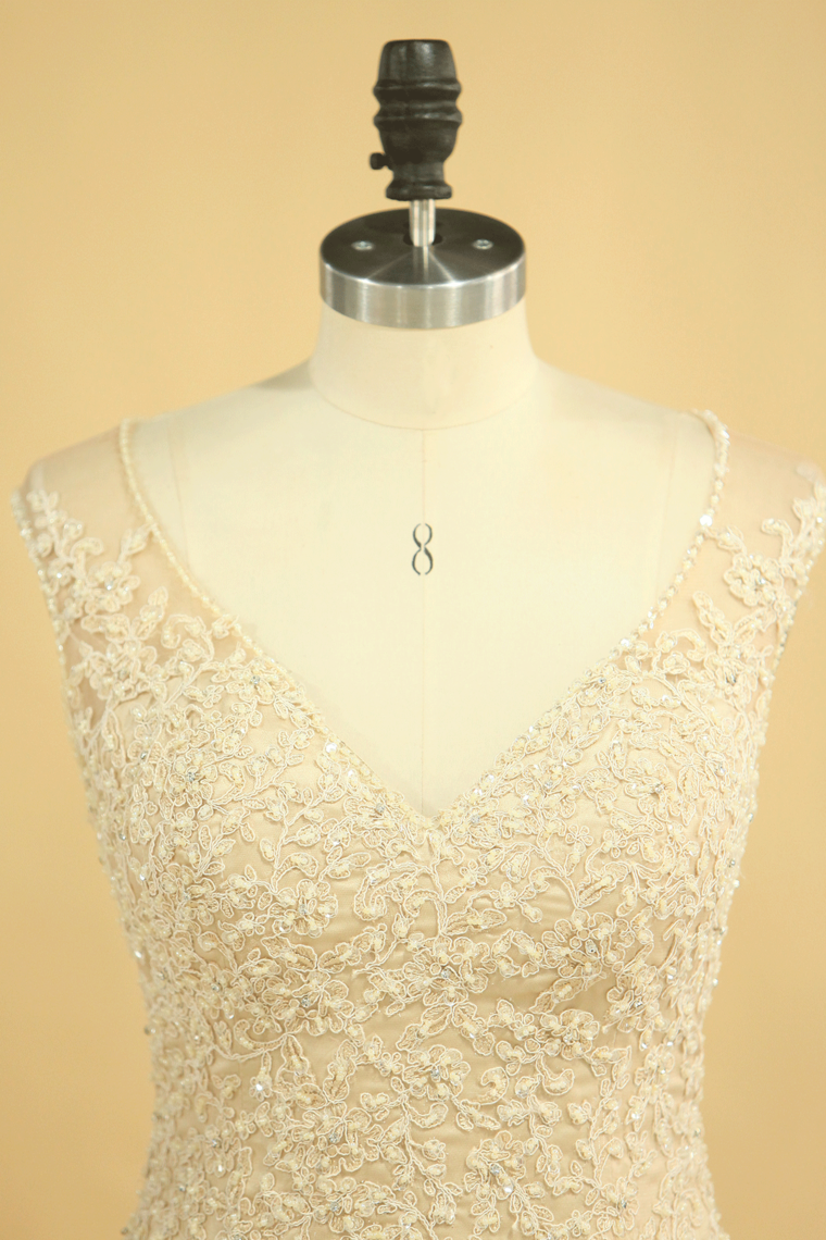 2022 Mermaid Wedding Dresses V-Neck Tulle See-Through Back Chapel Train Plus Size