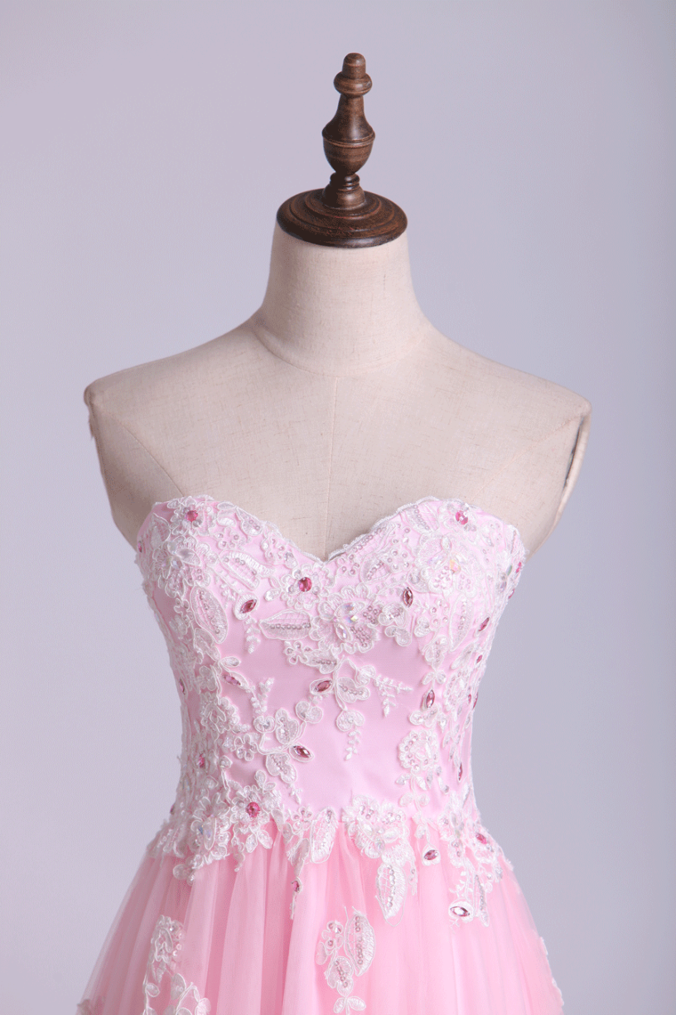 2022 Sweetheart A-Line Homecoming Dresses Tulle With Applique & Beads