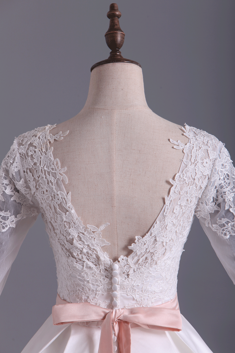 2022 Open Back Scoop With Applique And Sash A Line Satin Wedding Dresses