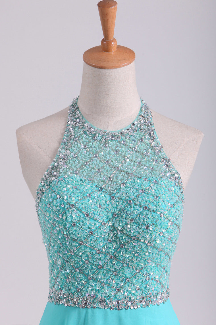 2022 Open Back A Line Prom Dresses Halter Beaded Bodice Sweep Train Chiffon & Tulle