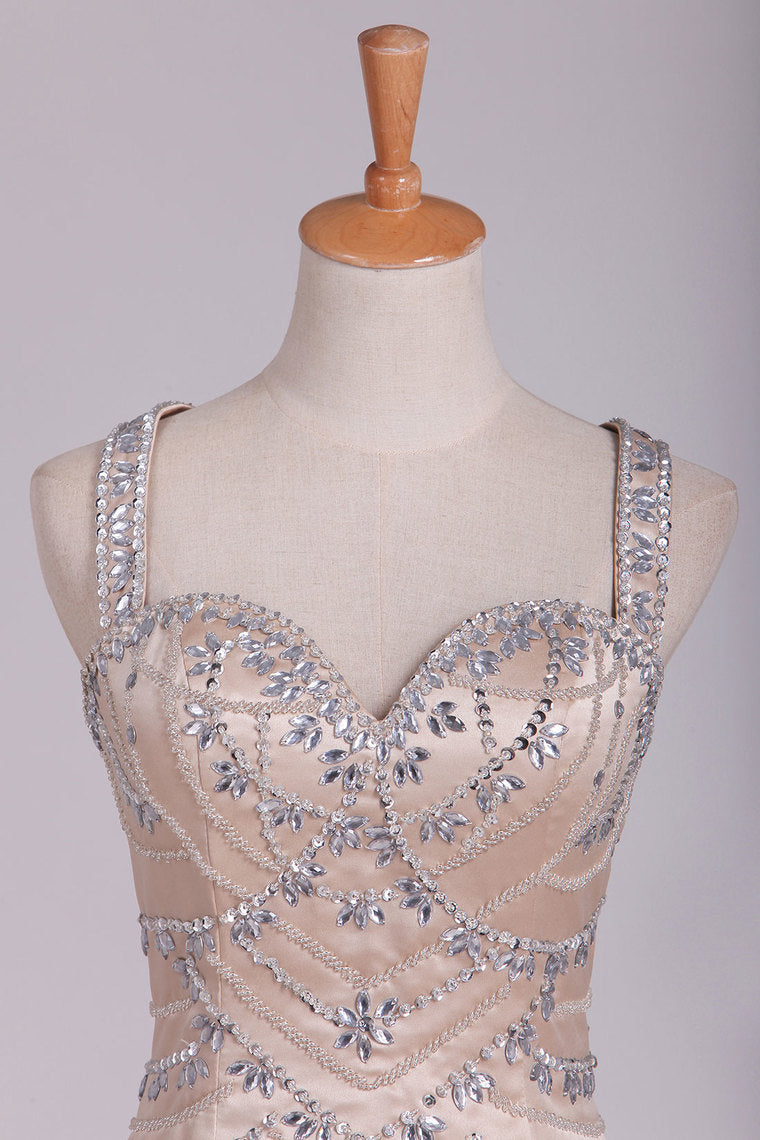 2022 Prom Dresses Spaghetti Straps Open Back Tulle With Beading Floor Length