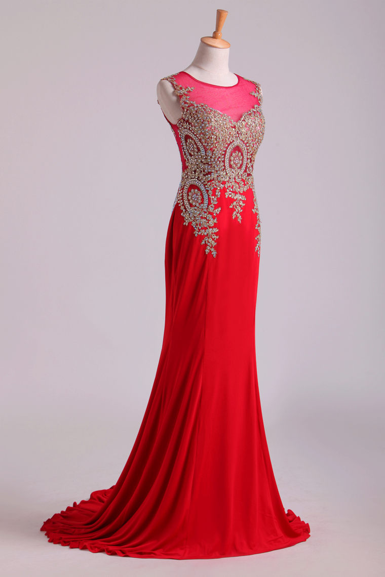 2022 Red Prom Dresses Scoop Mermaid Sweep Spandex With Applique Sleeveless