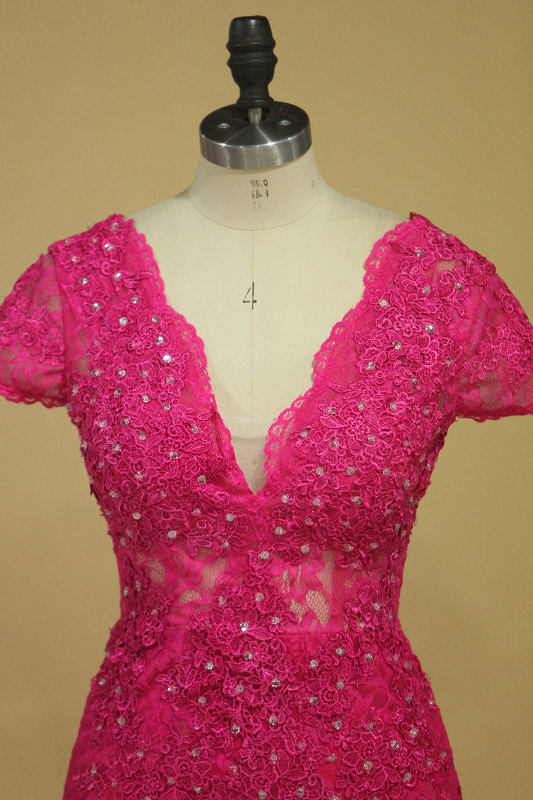 2022 V Neck Short Sleeve Open Back Prom Dresses Lace With Applique And Beads
