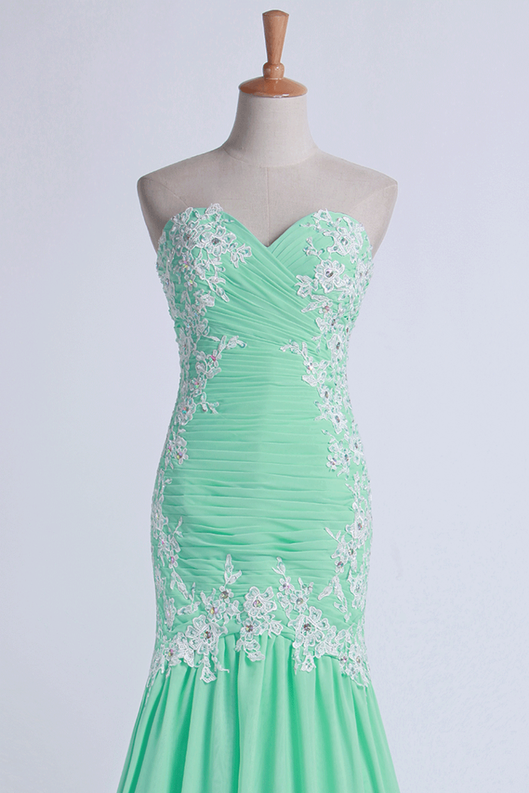 2022 Prom Dresses Pleated Chiffon With Beaded Lace Floor Length Open Back