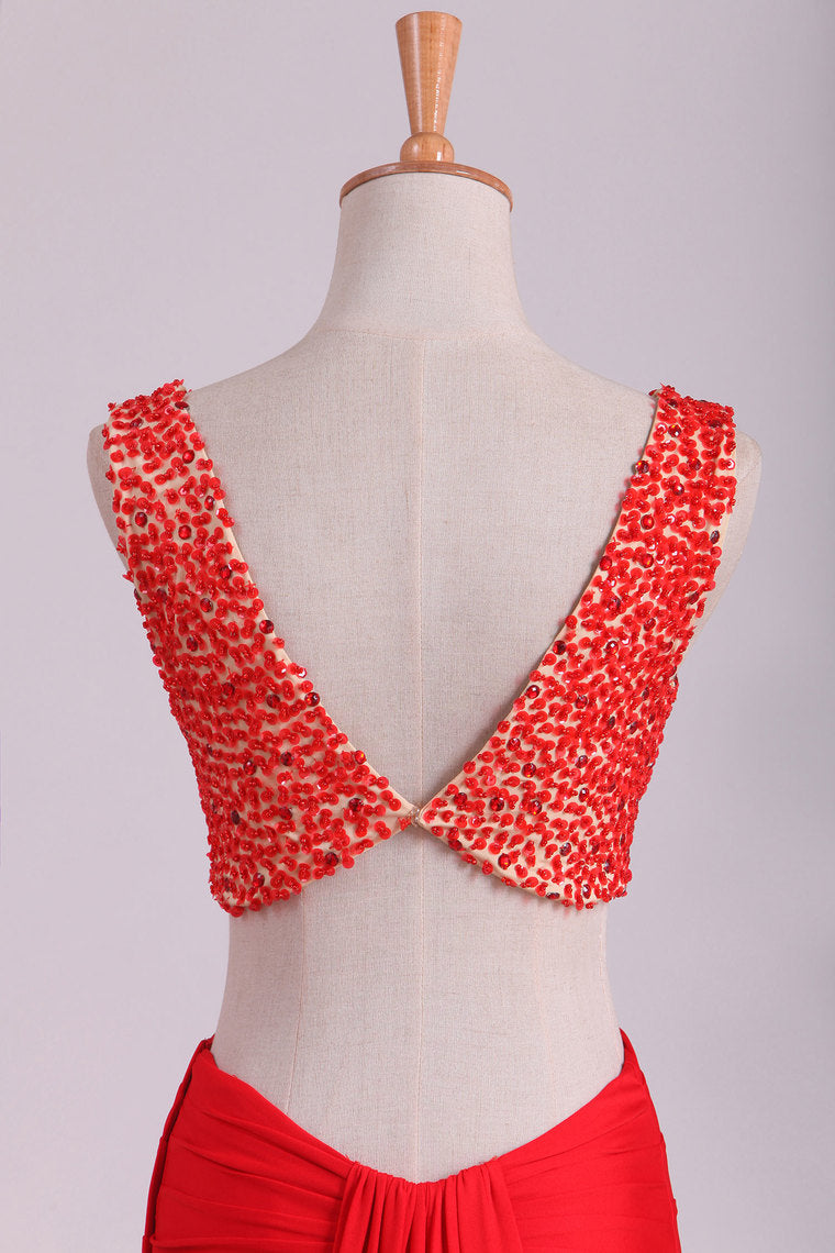 2022 Prom Dresses Scoop Beaded Bodice Sheath Two Pieces Spandex Sweep Train