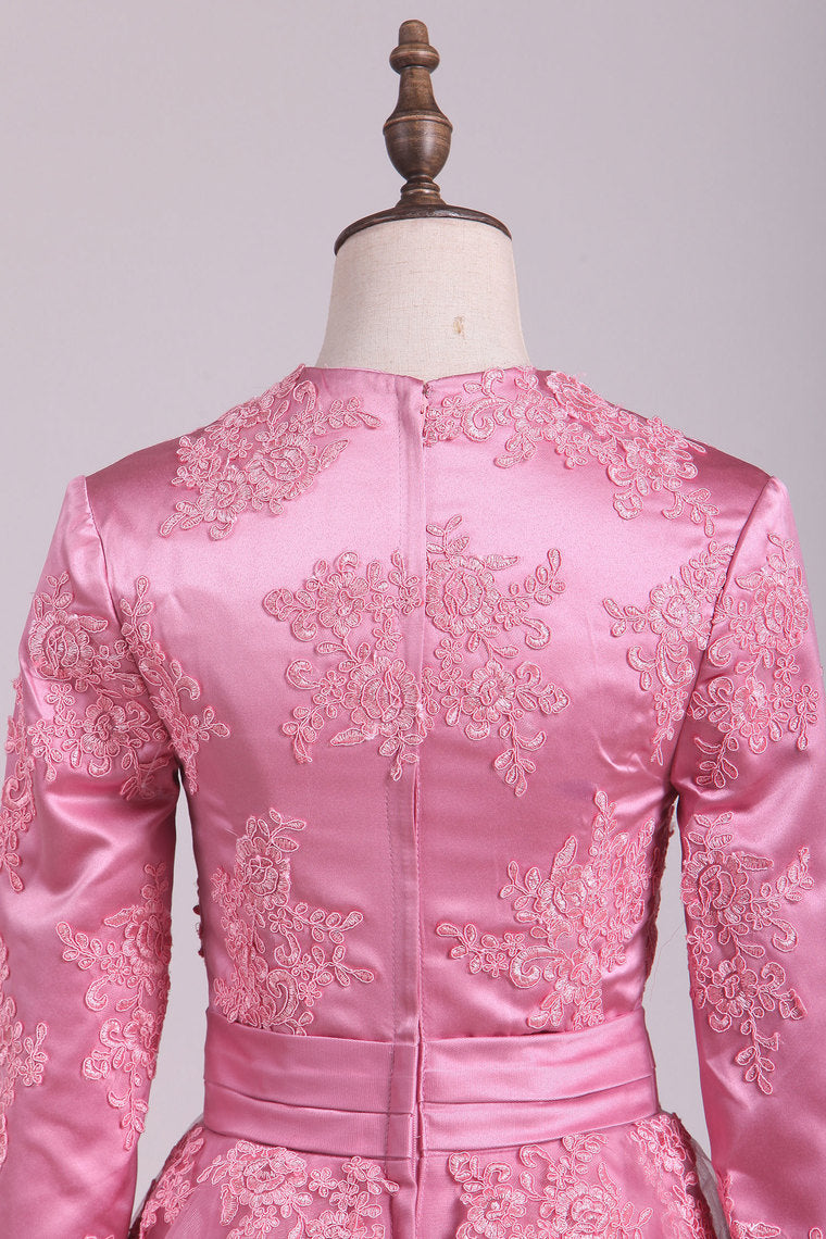 2022 Muslim Scoop Mermaid/Trumpet Satin With Applique Prom Dresses