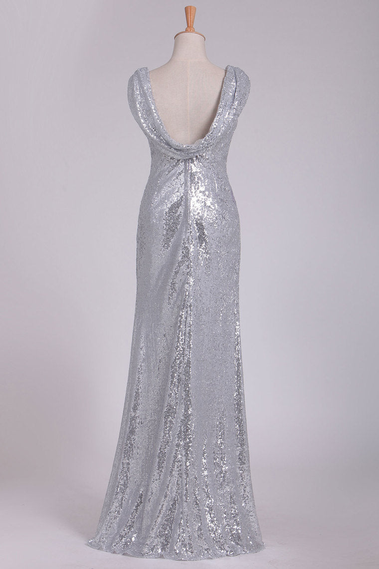 2022 Open Back Bridesmaid Dresses Scoop Sequins Floor Length