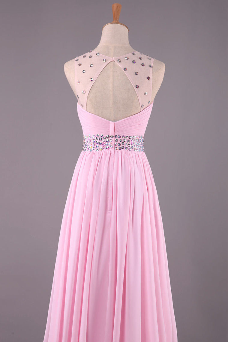 2022 Bateau Princess Sweep Train Prom Dresses Tulle And Chiffon Beaded