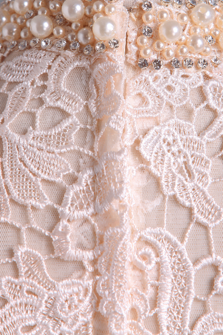 2022 Hot High Neck Prom Dresses Sheath Lace & Spandex Sweep Train