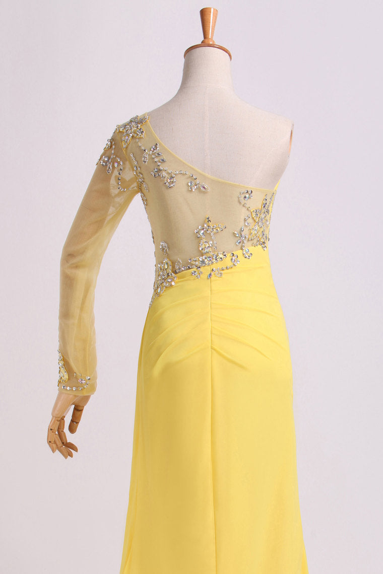 2022 One Sleeve Column Floor Length Prom Dress With Beading