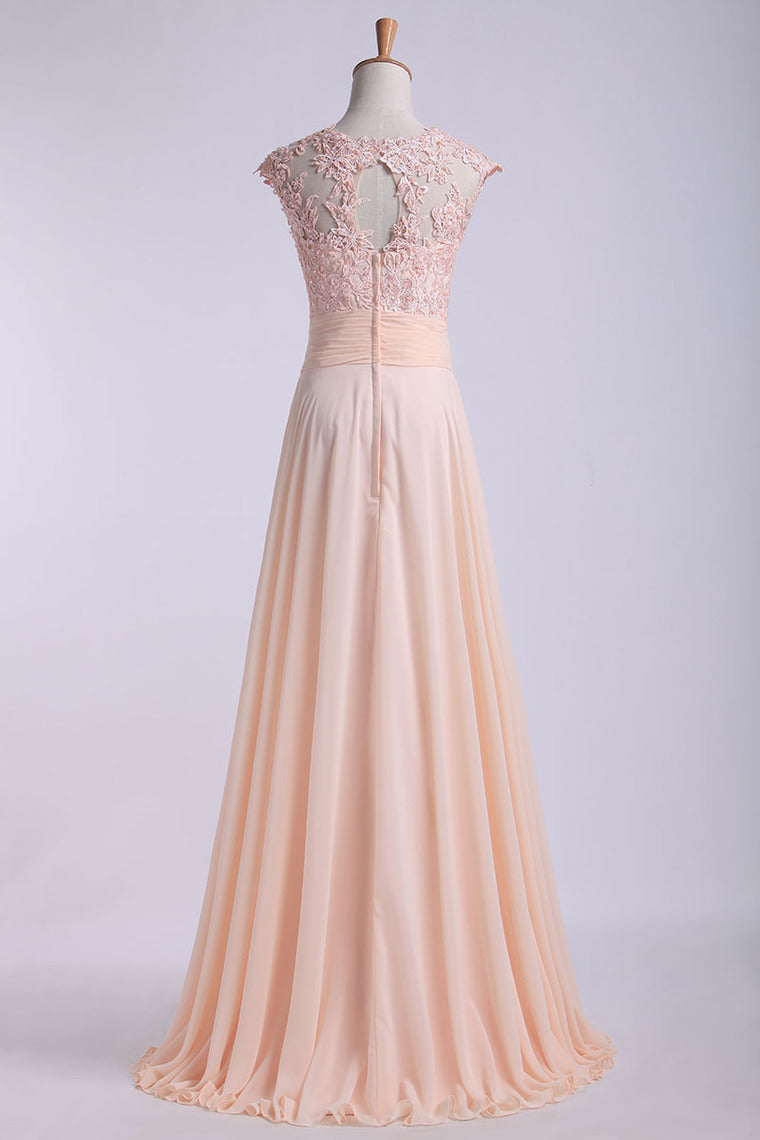 2022 Scoop Prom Dresses A Line Chiffon With Applique And Ruffles Sweep Train