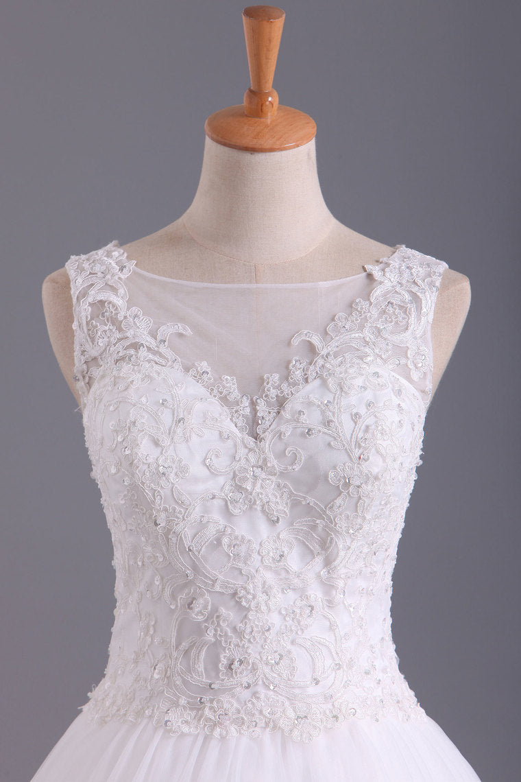 2022 Hot Bateau Wedding Dresses A Line Tulle With Applique