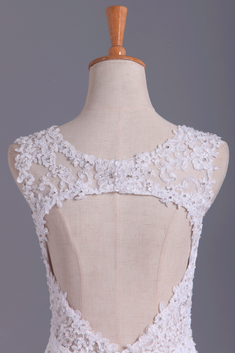 2022 Hot Wedding Dresses Mermaid V-Neck Court Train Satin With Applique Open Back