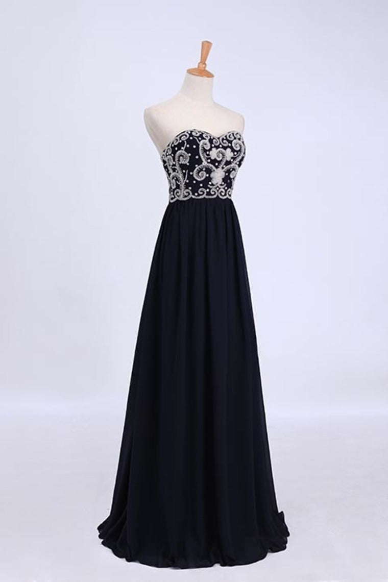 2022 Dark Navy Blue Prom Dresses Sweetheart Floor Length Chiffon With Silver Beading