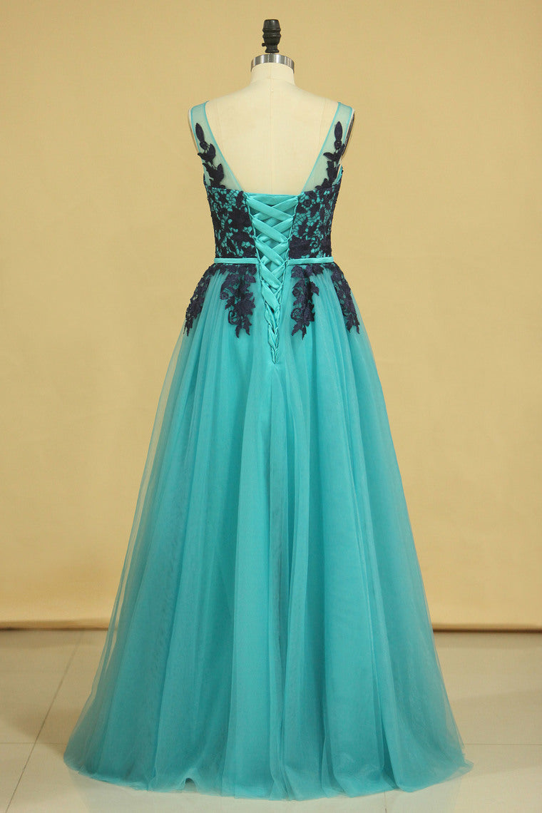 2022 Hot Scoop Prom Dresses Tulle A Line With Applique And Sash