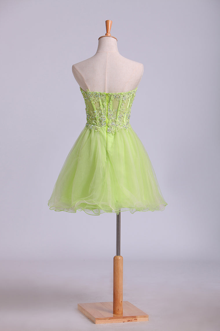 2022 Sweetheart A Line Tulle Homecoming Dress With Beads & Applique