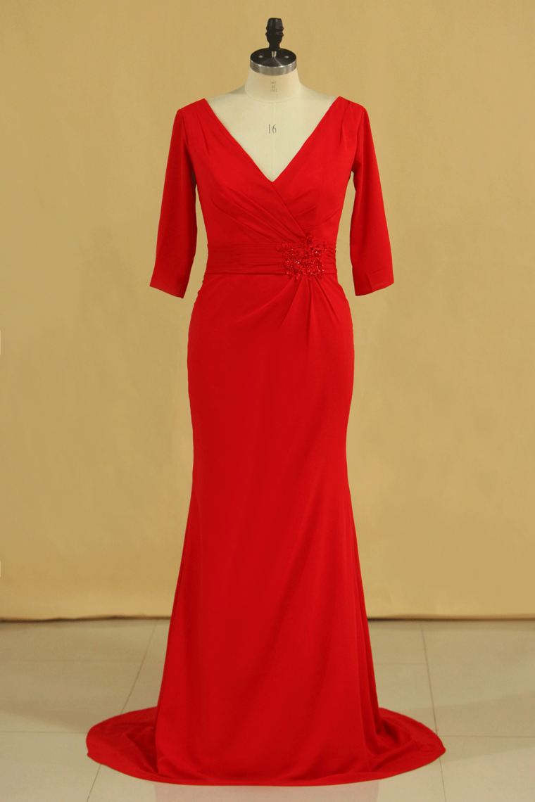 2022 Red Plus Size Mother Of The Bride Dresses V Neck 3/4 Length Sleeve Spandex With Beads Mermaid