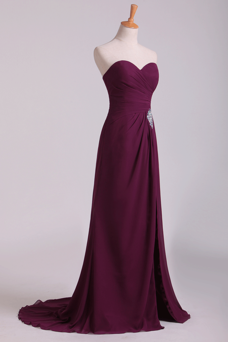 2022 Sweetheart Sheath/Column Chiffon Prom Dress Ruffled And Beaded New