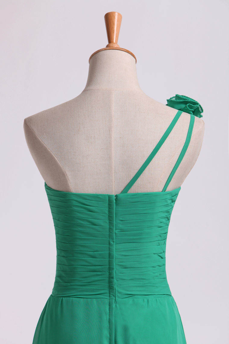 2022 Bridesmaid Dress One Shoulder A Line With Handmade Flowers Chiffon