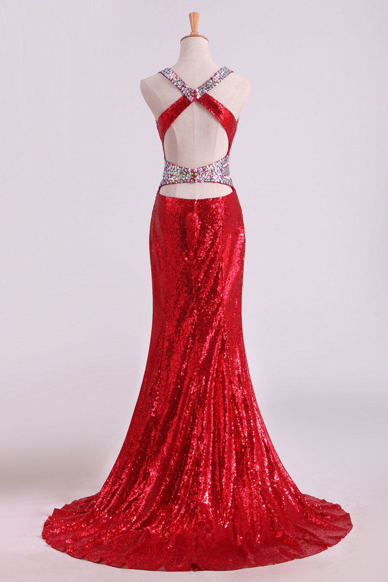 2022 Halter Prom Dresses Mermaid With Beading Sweep Train