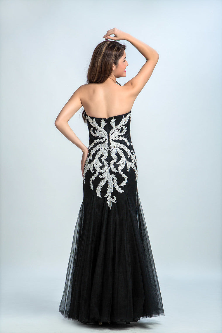 2022 Sweetheart Prom Dresses Mermaid Tulle Floor Length With Applique