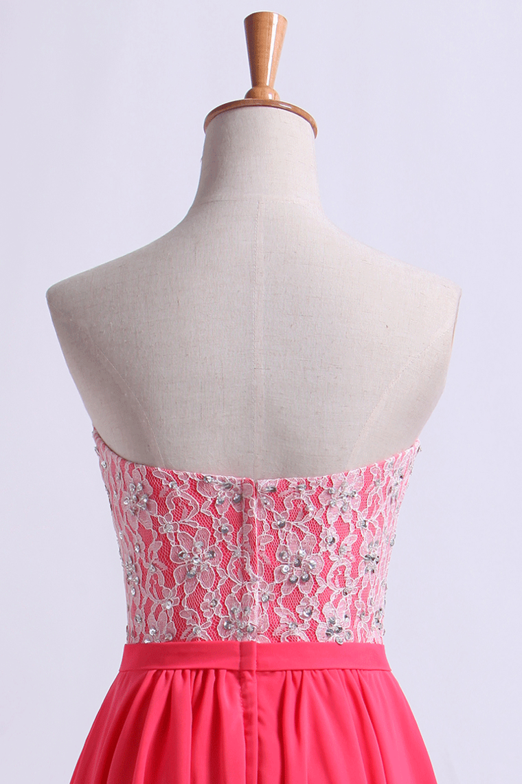 2022 Sweetheart Lace Bodice A-Line Cocktail Dresses With Beading Chiffon