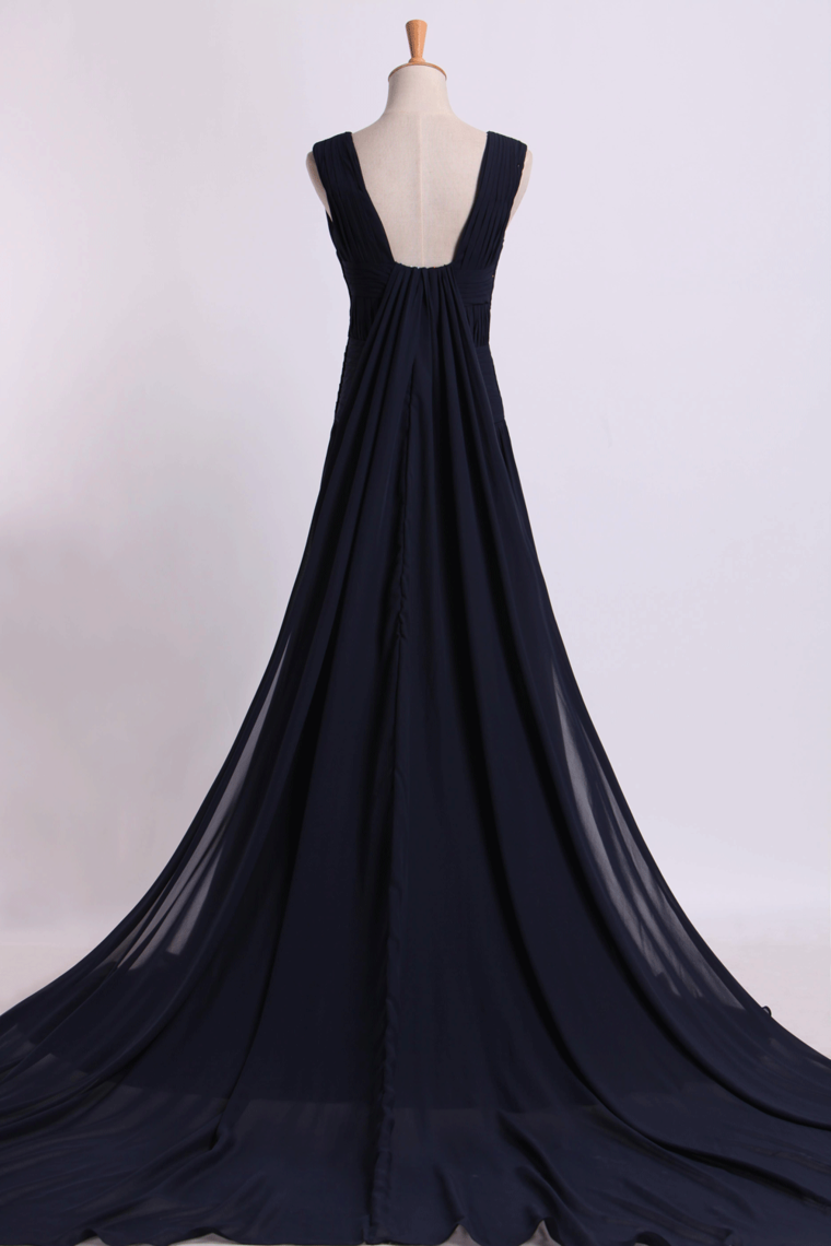 2022 V-Neck Prom Dresses A-Line With Ruffles Court Train Chiffon