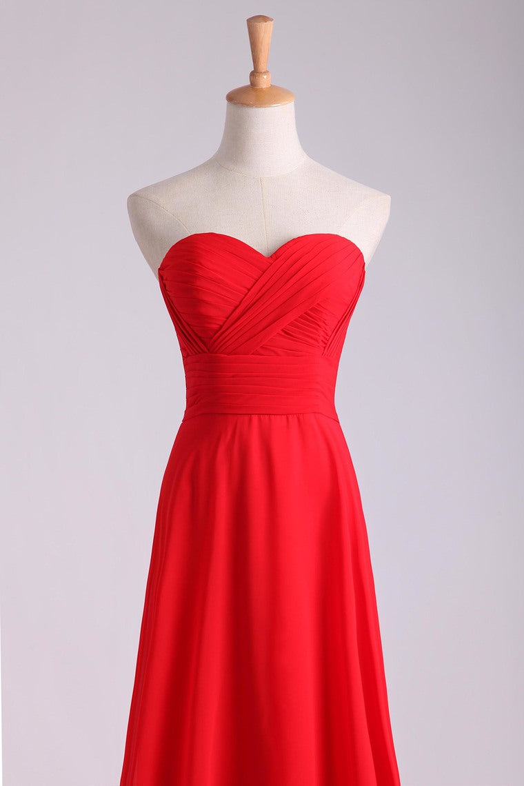 2022 Prom Dresses Sweetheart Fitted And Pleated Bodice A Line Court Train