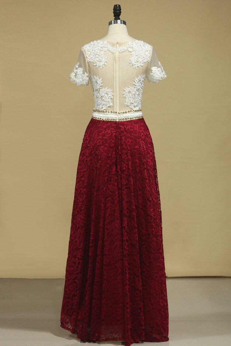 2022 Prom Dresses V Neck Short Sleeves Lace With Applique Sweep Train A Line