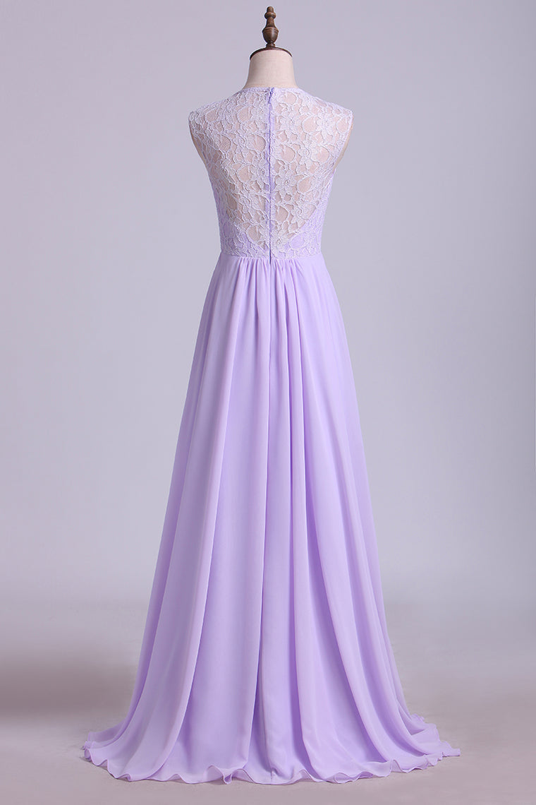 2022 Bridesmaid Dresses V-Neck A Line Floor Length Lace & Chiffon