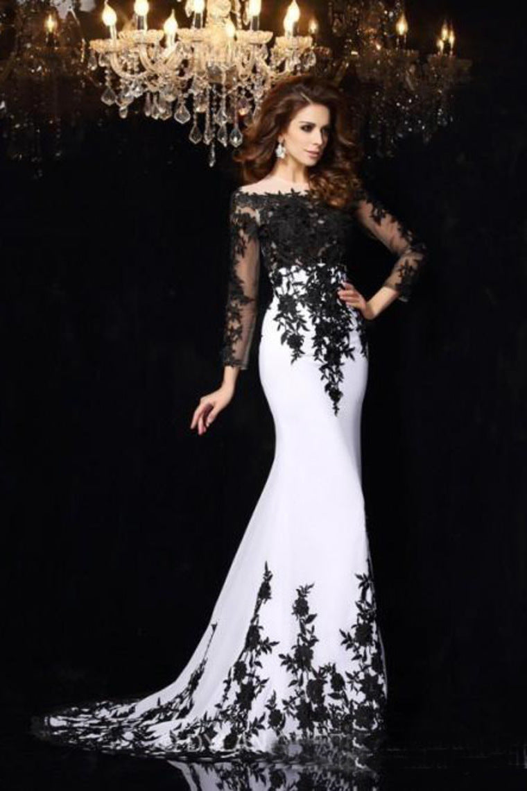 2022 Long Sleeves Prom Dresses Boat Neck Spandex With Applique Sweep Train