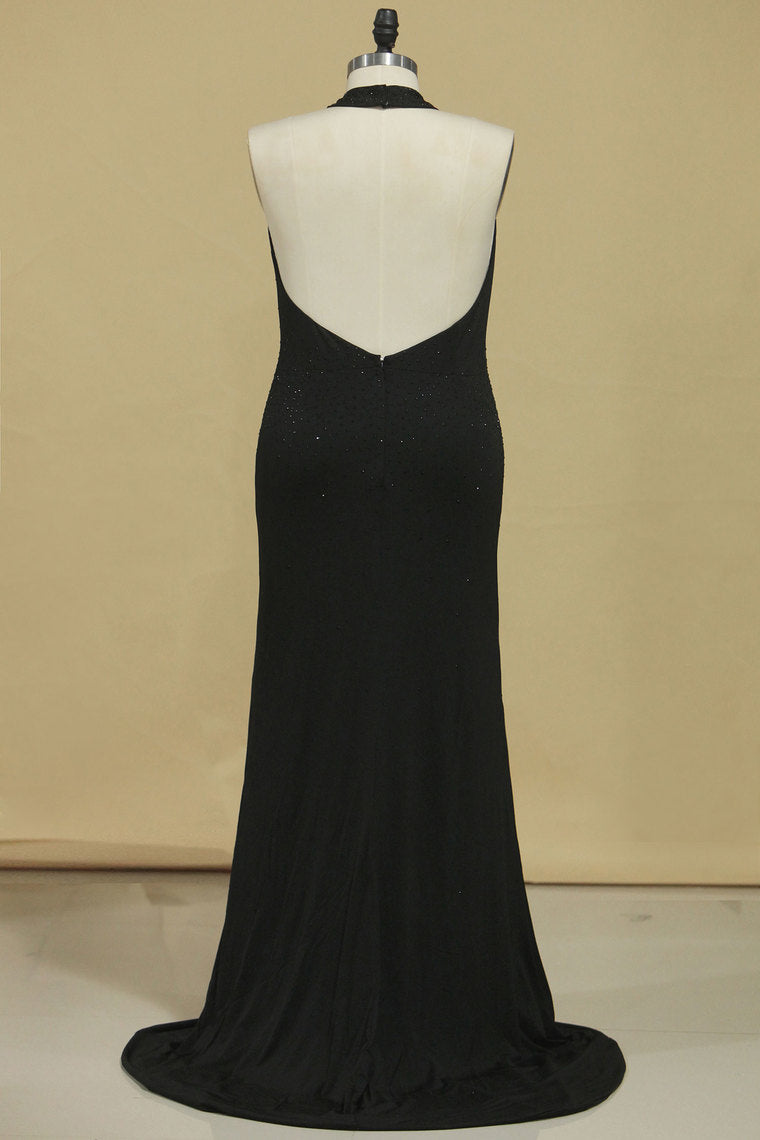 2022 New Arrival Black Halter Prom Dresses Mermaid With Beading Black Spandex