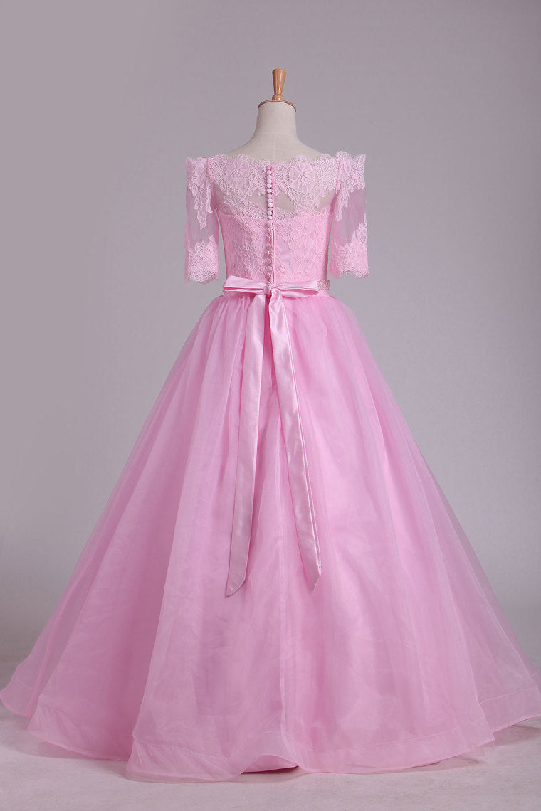 2022 Wedding Dresses Boat Neck Half Sleeves Floor Length Organza & Lace With Applique