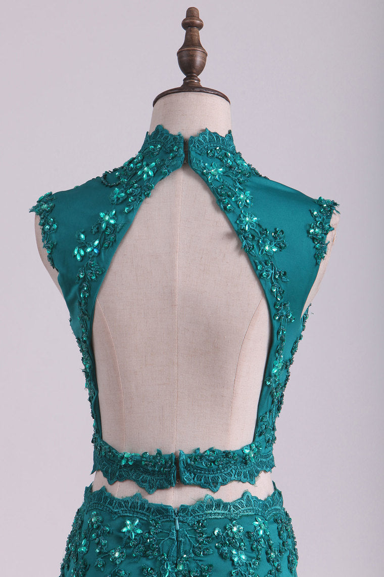 2022 Two Pieces High Neck Sheath Prom Dresses With Applique And Beads