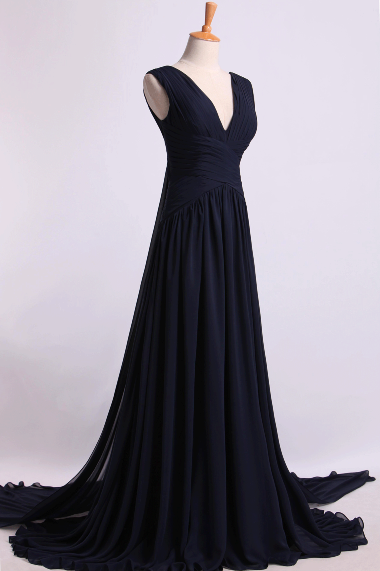 2022 V-Neck Prom Dresses A-Line With Ruffles Court Train Chiffon
