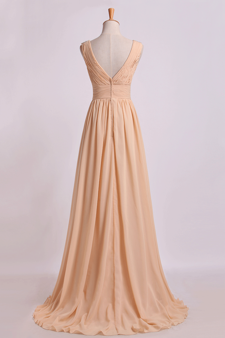 2022 Bridesmaid Dress V Neck A Line Floor Length Chiffon With Beads