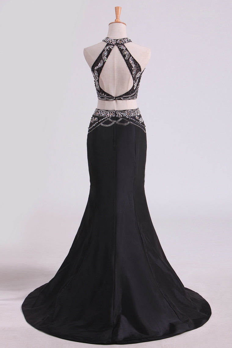 2022 Black Open Back Prom Dresses Mermaid Floor Length Satin