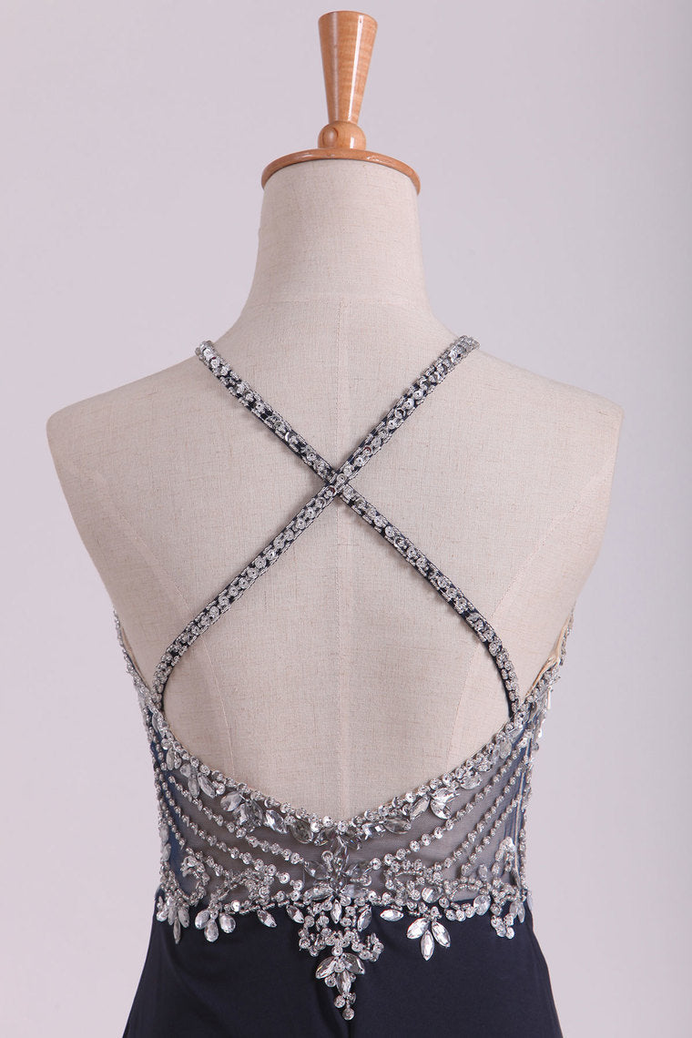2022 Sexy Open Back Spaghetti Straps Beaded Bodiced Prom Dresses Mermaid