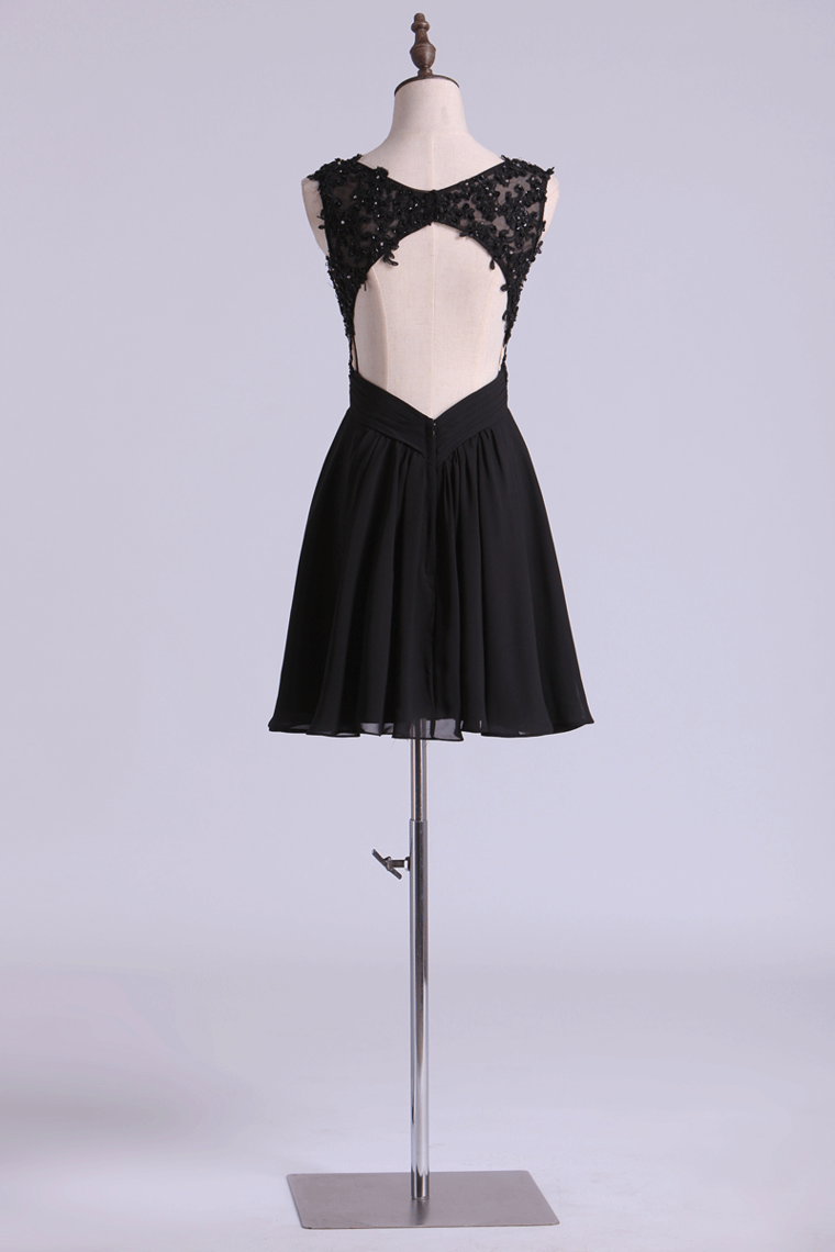 2022 Homecoming Dresses Straps Open Back With Beads & Applique