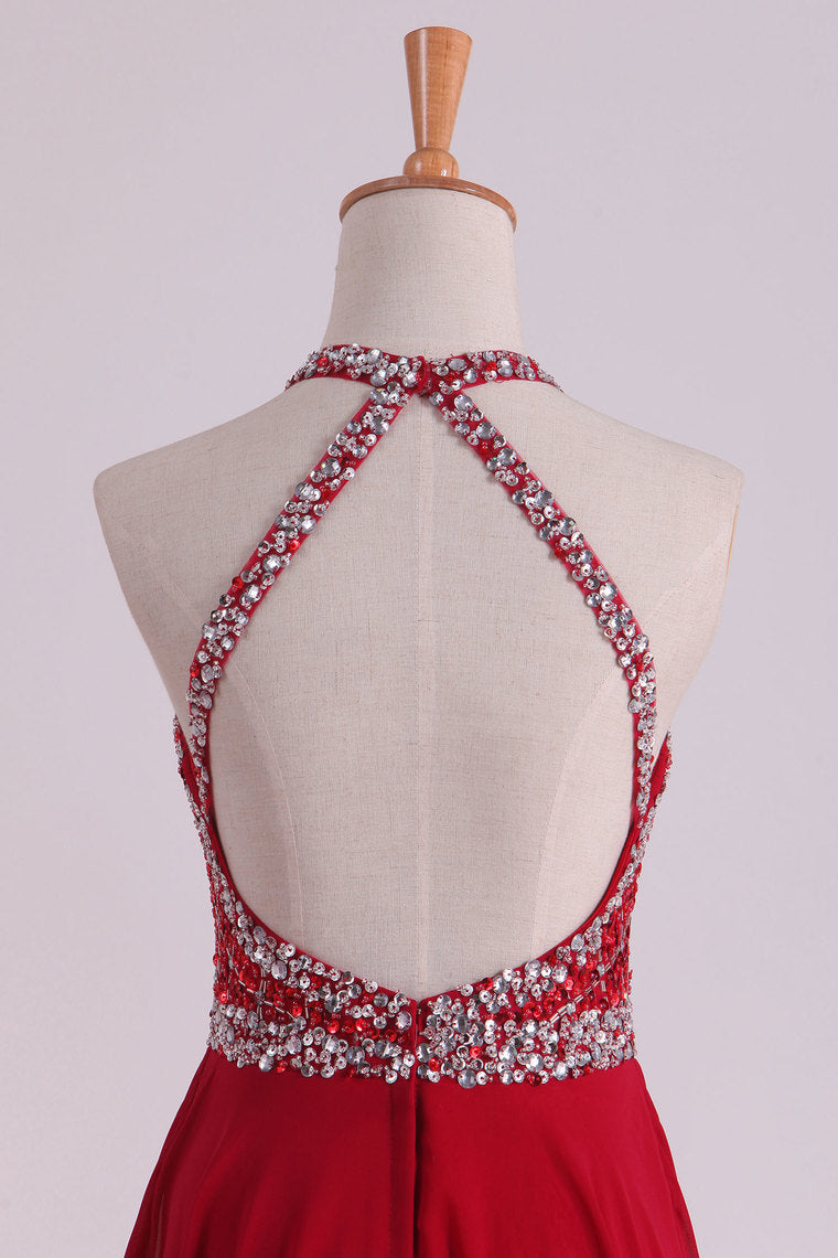 2022 A Line Halter Open Back Prom Dresses Sweep Train Chiffon & Tulle With Beading