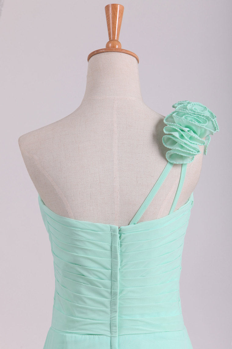 2022  A Line One Shoulder With Handmade Flowers Chiffon Bridesmaid Dress