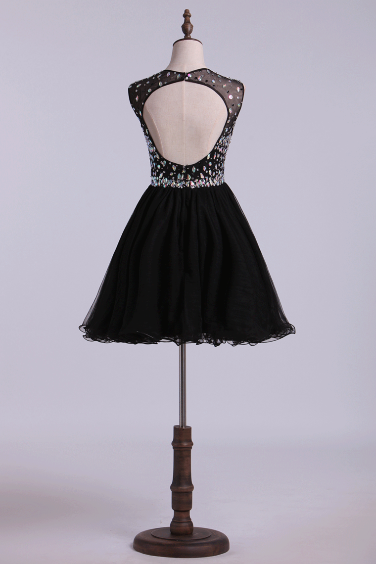 2022 Scoop Beaded Bodice A Line Prom Dress Short With Tulle Skirt