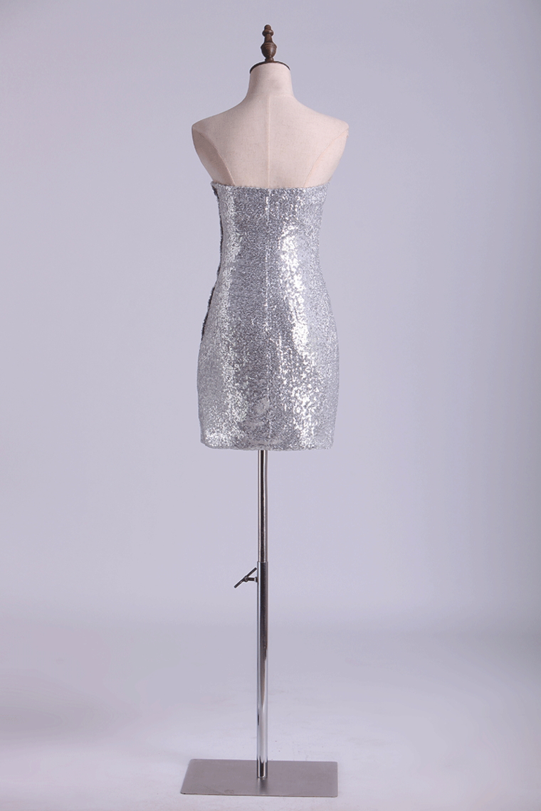 2022 Shiny Sweetheart Sheath Short Sequined Homecoming Dresses