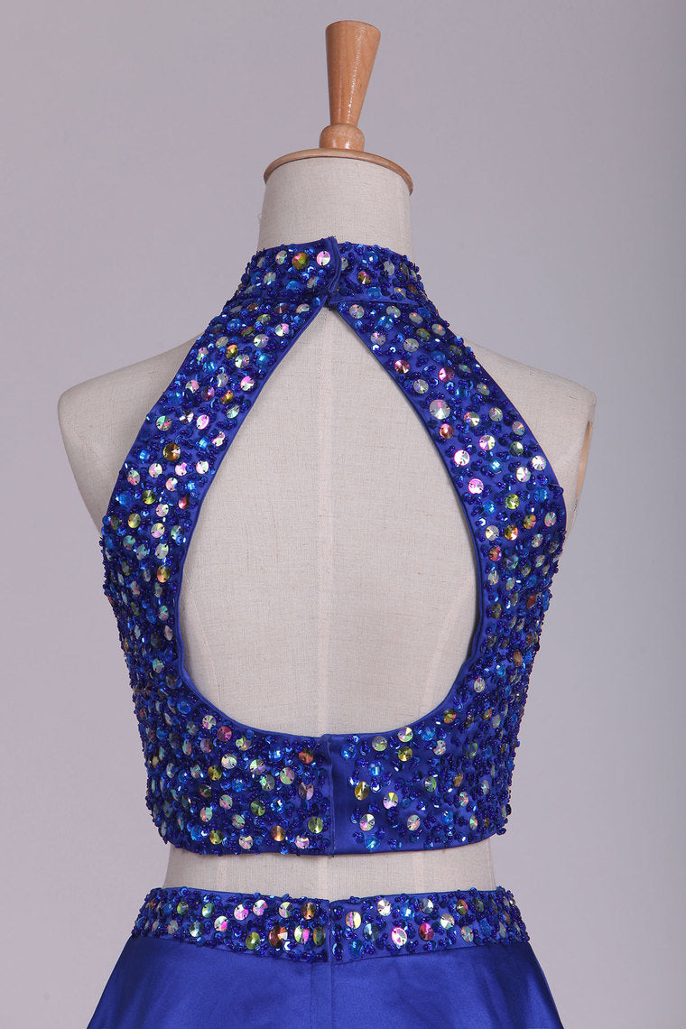 2022 Two Pieces High Neck Prom Dresses A Line Beaded Bodice Satin Dark Royal Blue