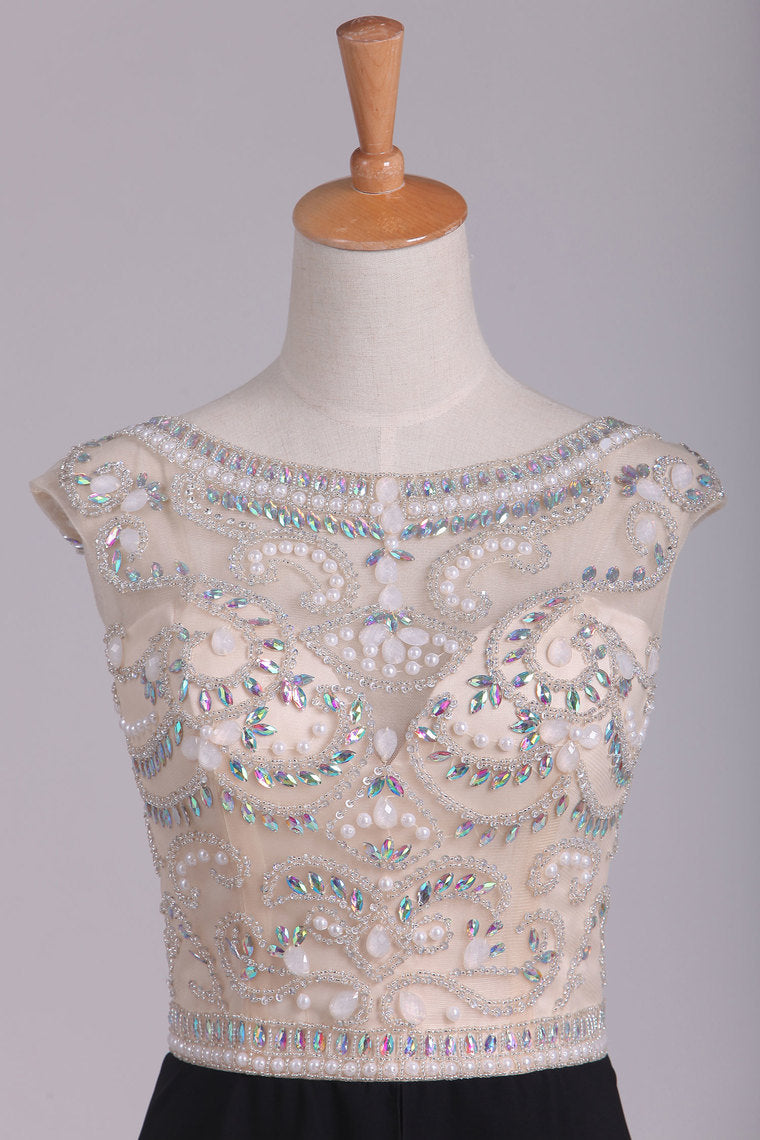 2022 Cap Sleeve Prom Dresses Bateau With Beading And Slit Chiffon