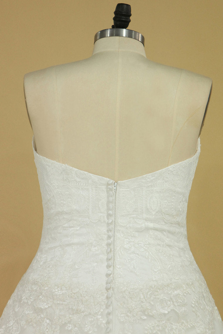 2022 Plus Size Sweetheart Tulle With Applique Court Train A Line Wedding Dresses