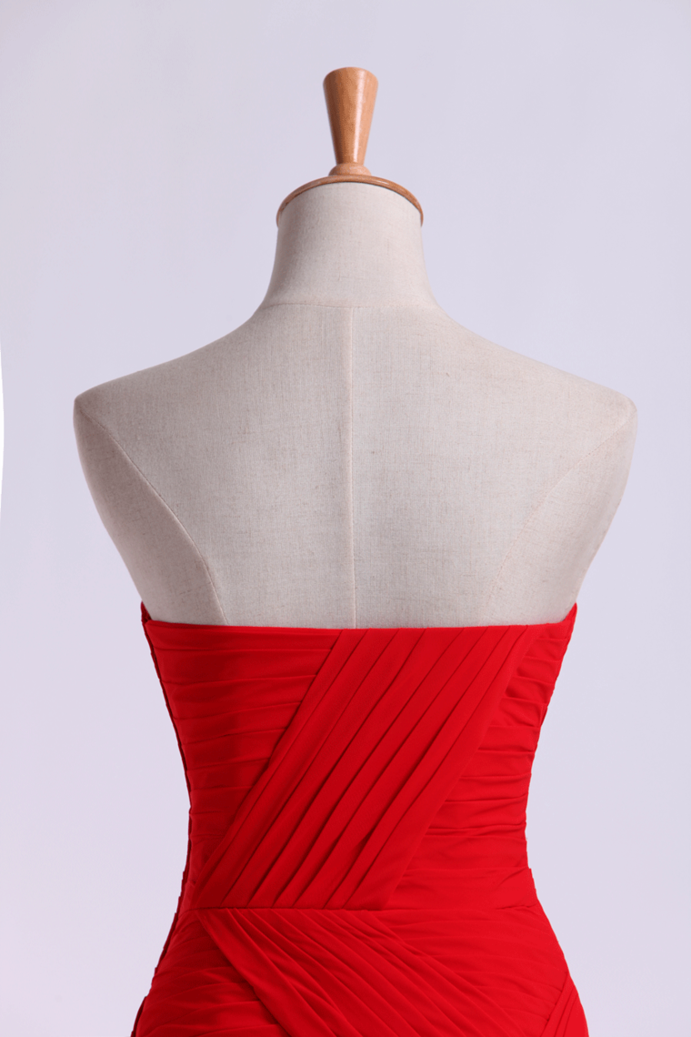 2022 Prom Dresses Sheath Sweetheart Chiffon With Slit And Ruffles