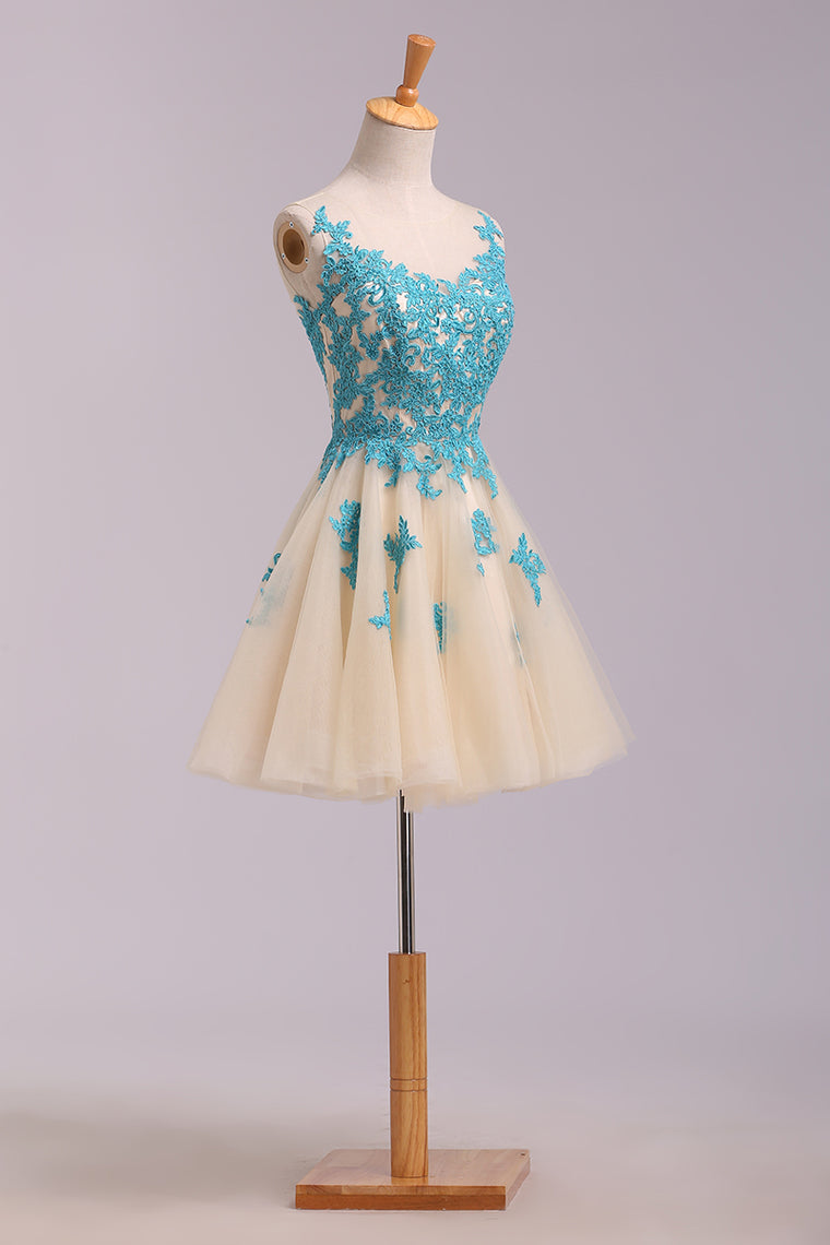 2022 Bateau A Line Homecoming Dress Short/Mini Embellished With Applique Tulle
