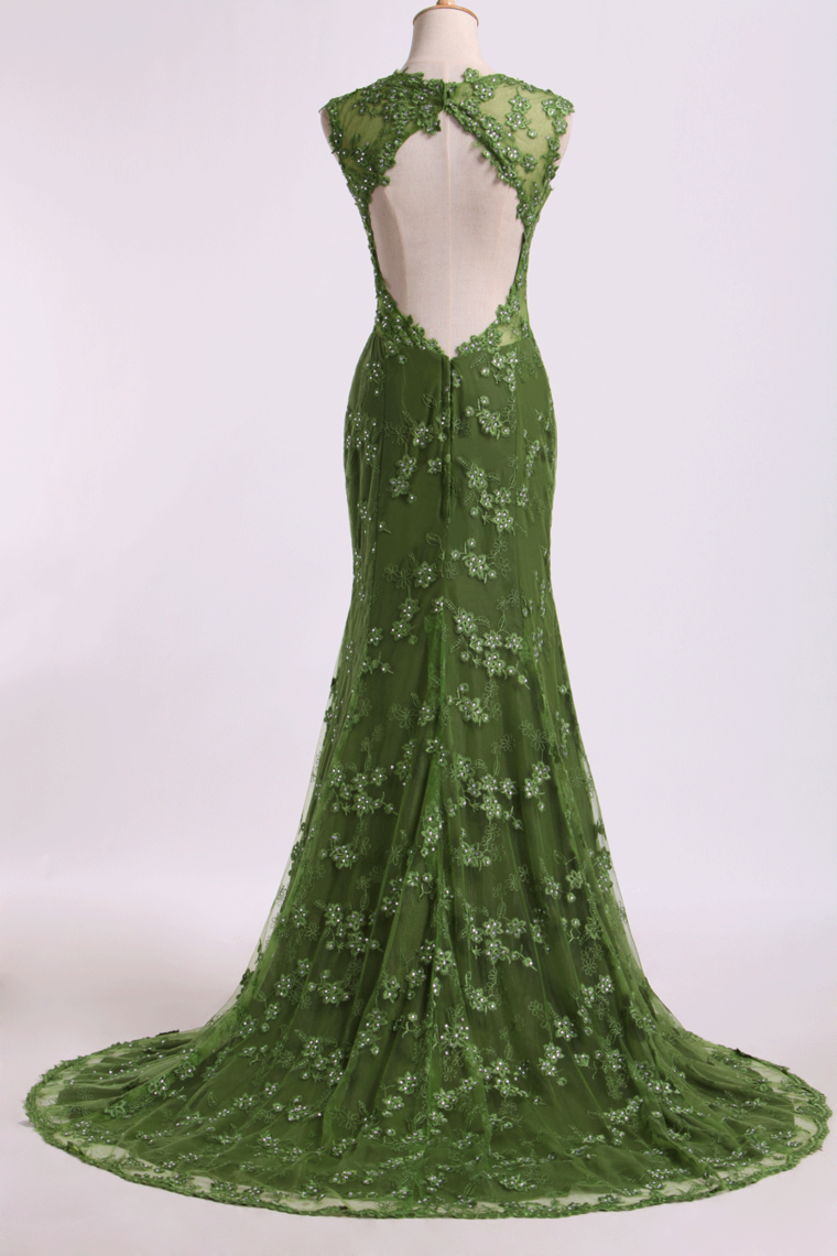 2022 Prom Dresses Scoop Sheath/Column Tulle With Slit&Applique Sweep Train