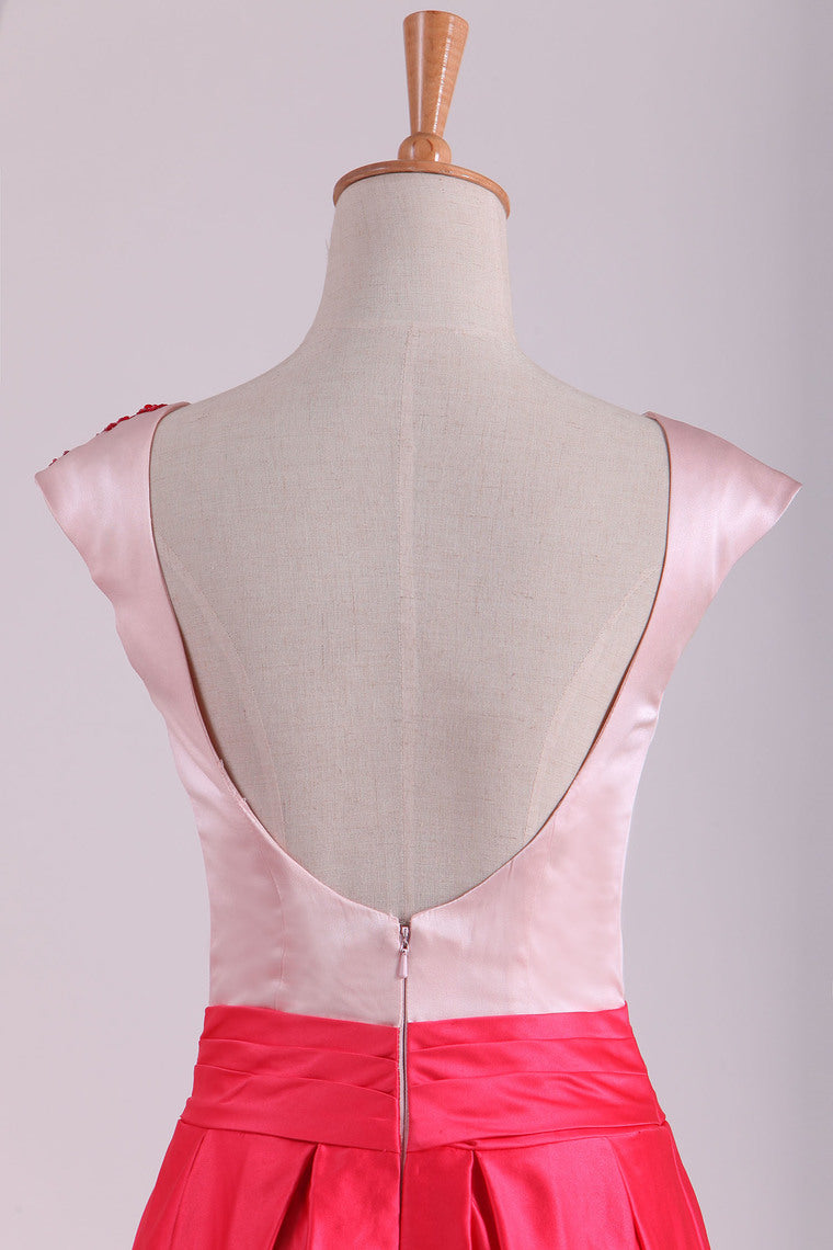 2022 Sexy Open Back Evening Dresses Scoop Satin With Beads A Line